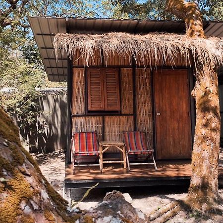 Little Hut Hotel Ко Паям Екстериор снимка